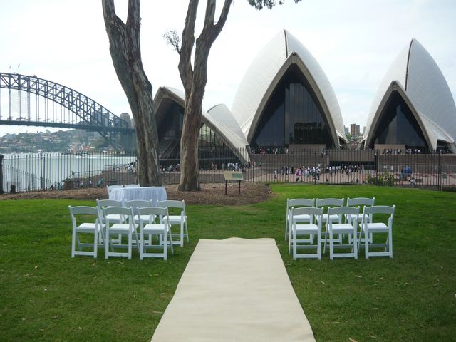 Bennelong Lawn Royal Botanic Gardens