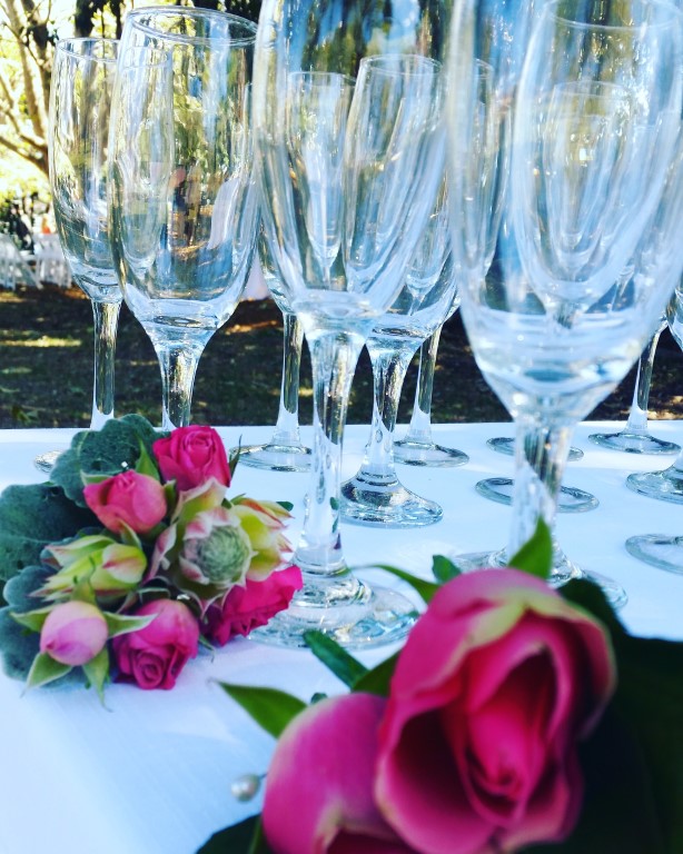 champagne wedding glasses